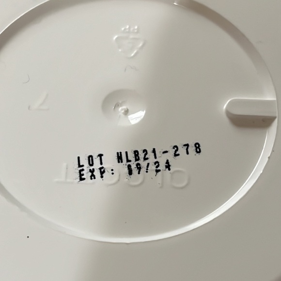 Arnica Montana Soothing Cream - 2 sealed jars/4 oz each - Picture 4 of 4